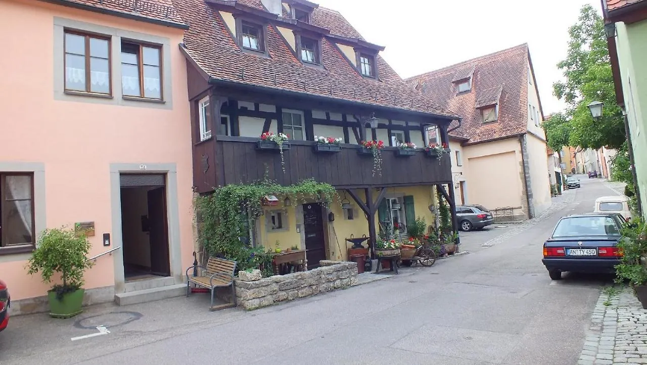 Gaestehaus Gerlinger Rothenburg ob der Tauber 2*,